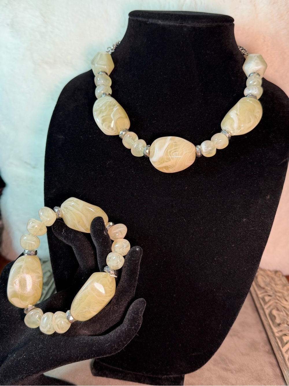 Amazing Handcrafted Cream Swirl Bead Necklace and Bracelet Set